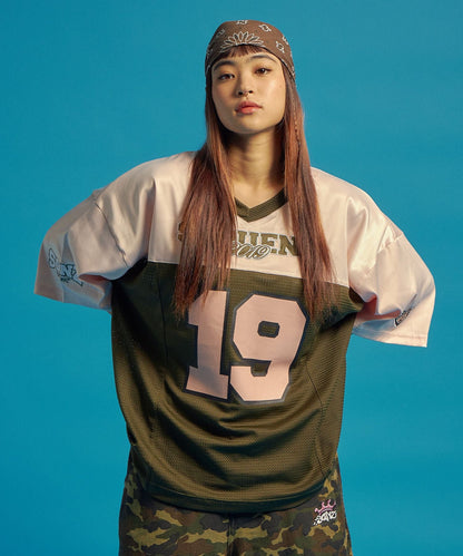 SQNZ FOOTBALL CLUB T-SHIRTS / ゲームシャツ 半袖 ブロークコア Vネック 刺繍 カーキ