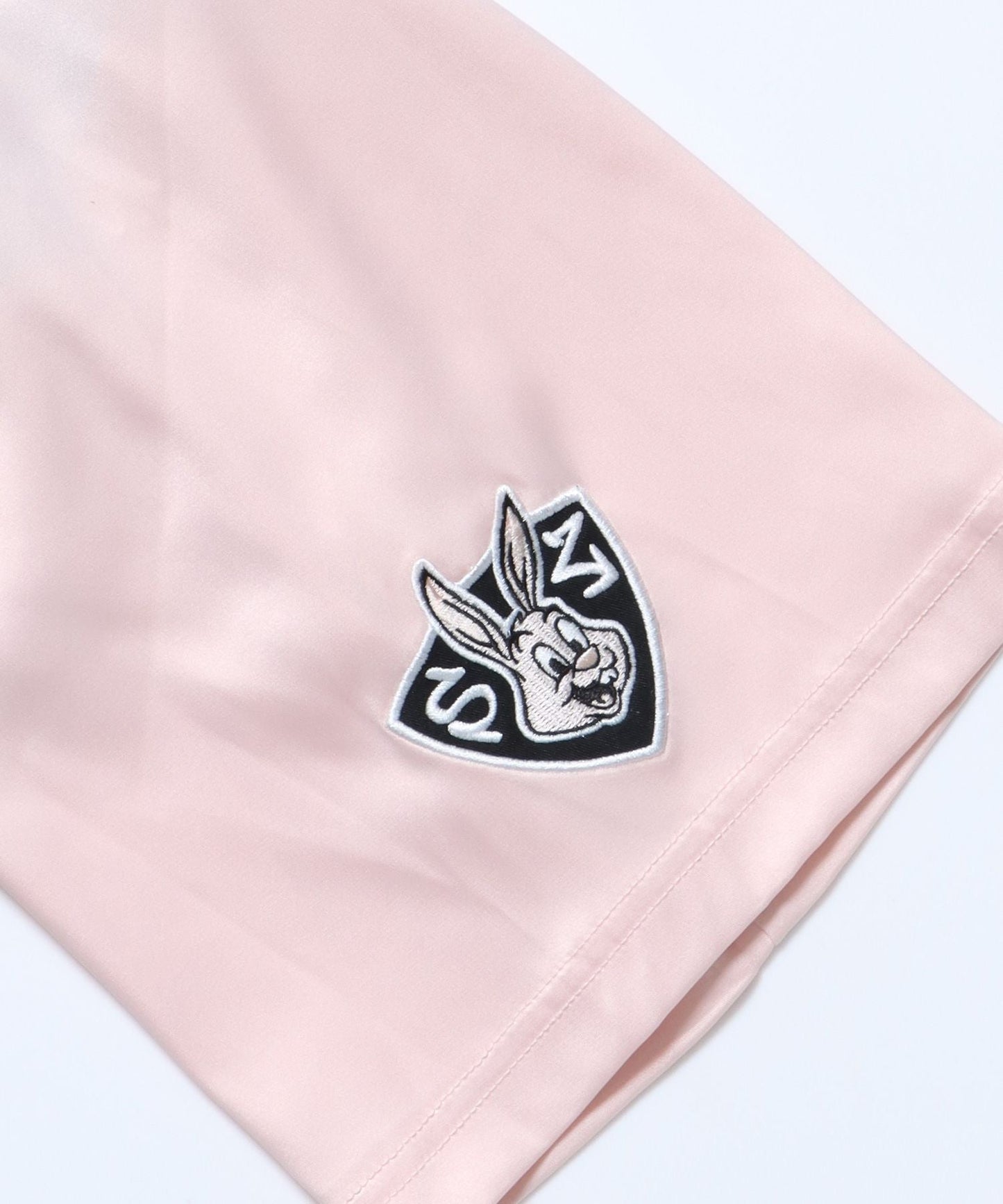 SQNZ FOOTBALL CLUB T-SHIRTS / ゲームシャツ 半袖 ブロークコア Vネック 刺繍 カーキ